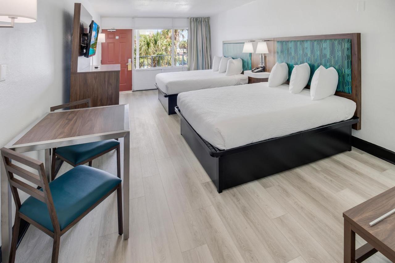 Blu Atlantic Hotel & Suites Миртл-Бич Экстерьер фото