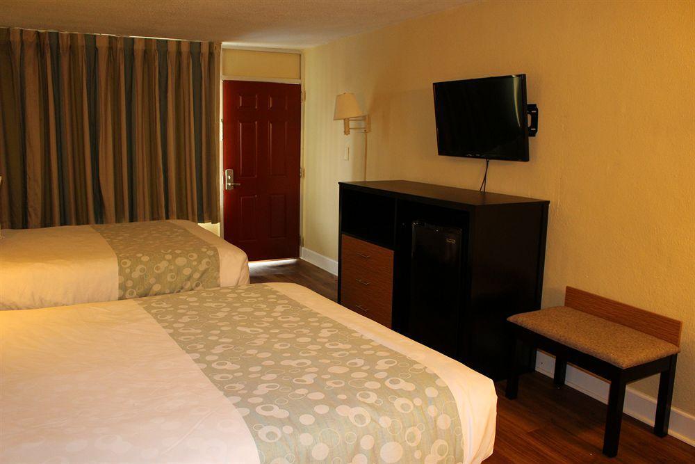 Blu Atlantic Hotel & Suites Миртл-Бич Экстерьер фото